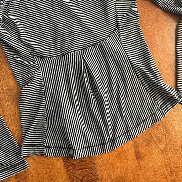 Columbia striped half-zip top S/M - Picture 11 of 11